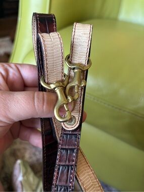 👜 Brahmin Croc Embossed Leather Shoulder Strap Brown/Tan Adjustable Melbourne